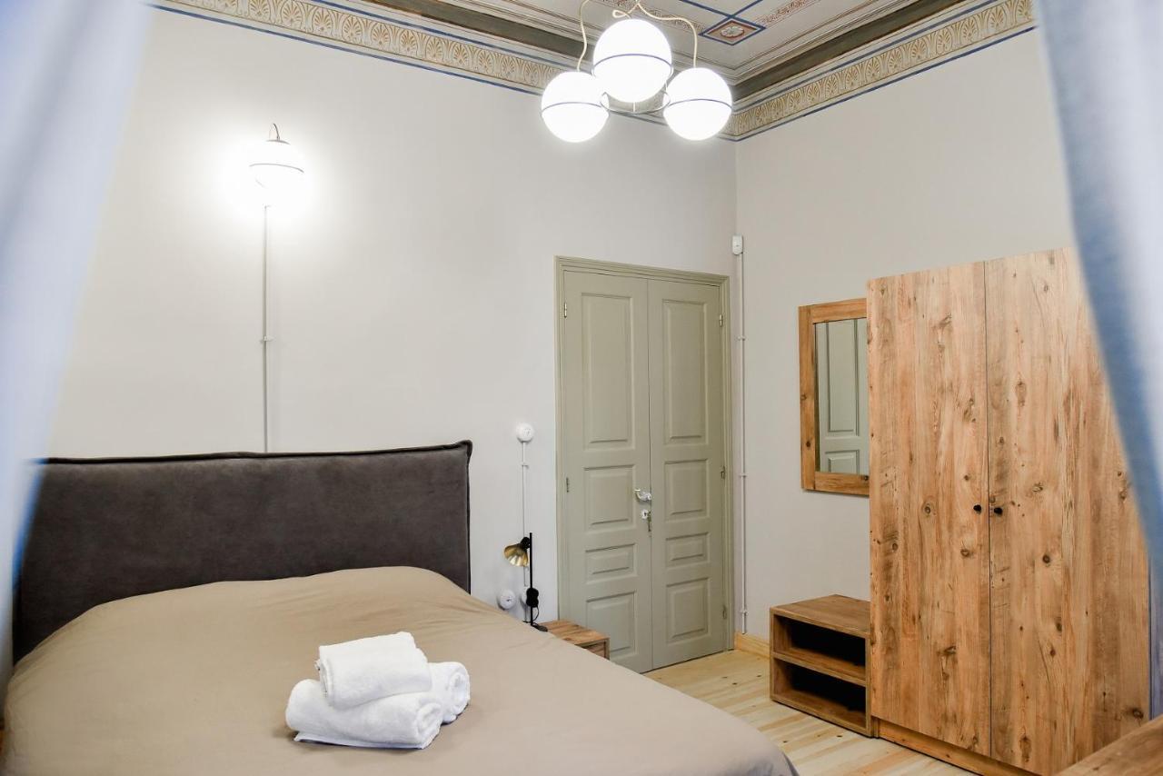 Erst Guest House Афины Экстерьер фото