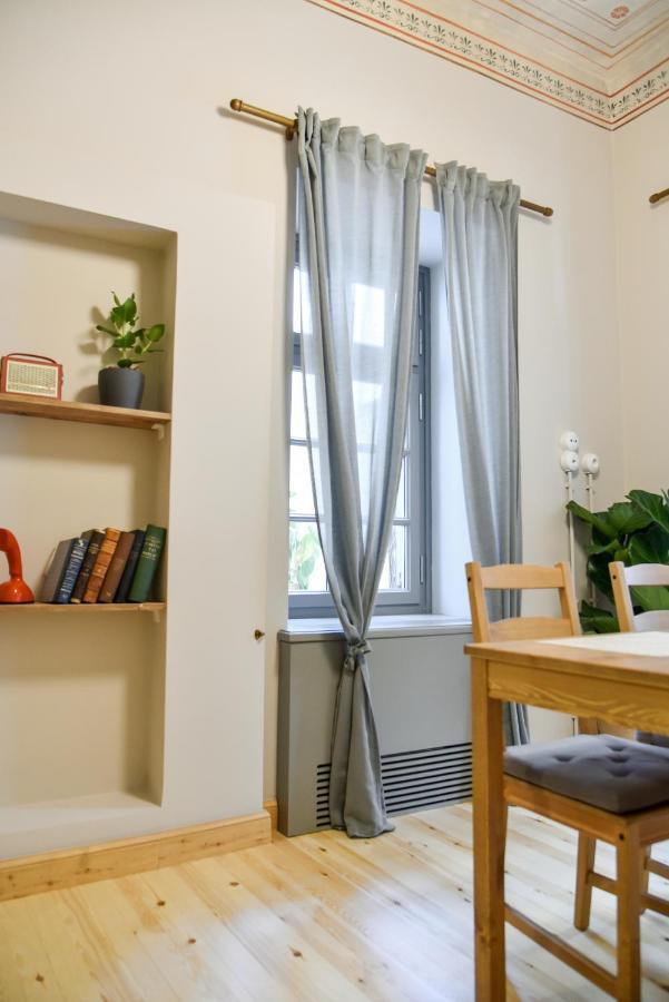 Erst Guest House Афины Экстерьер фото