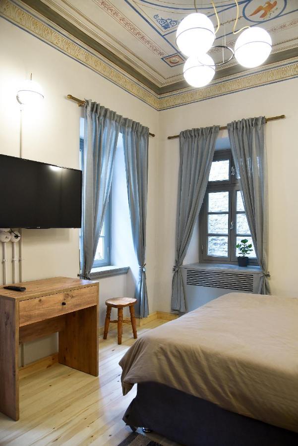 Erst Guest House Афины Экстерьер фото