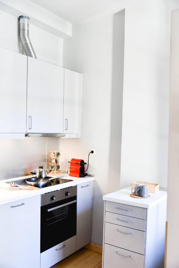 Erst Guest House Афины Экстерьер фото