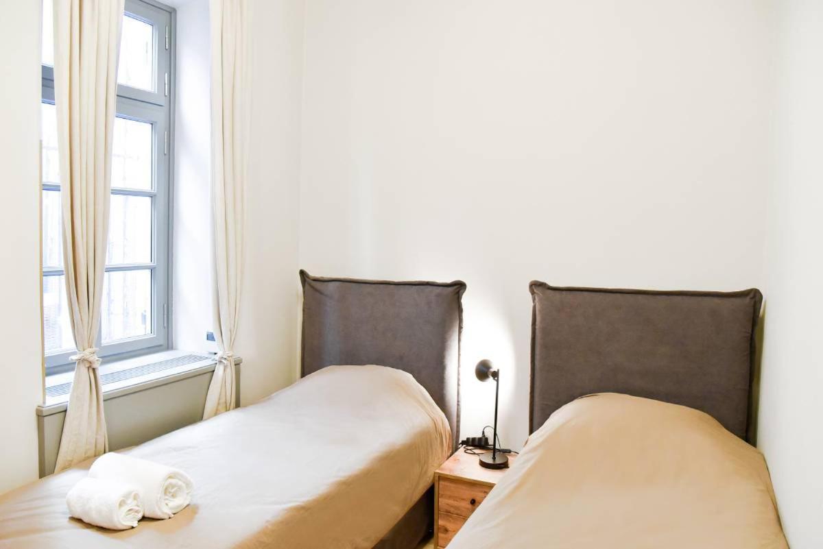 Erst Guest House Афины Экстерьер фото